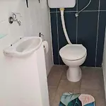 Arpad House Фоньод