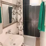Arpad House Фоньод
